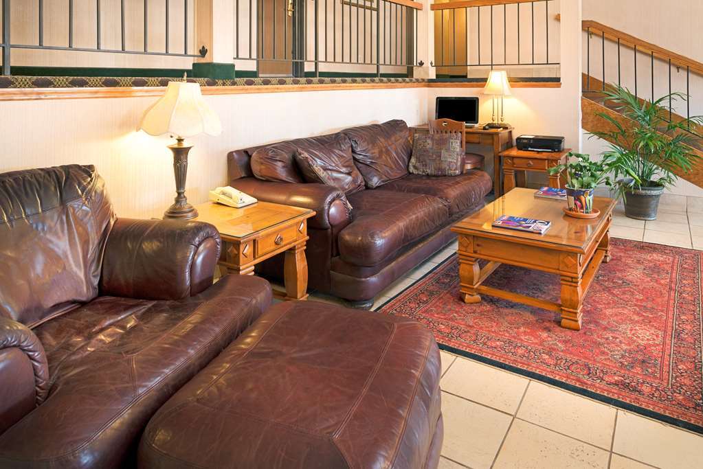 Countryside Inn & Suites Omaha East-Council Bluffs Ia İç mekan fotoğraf
