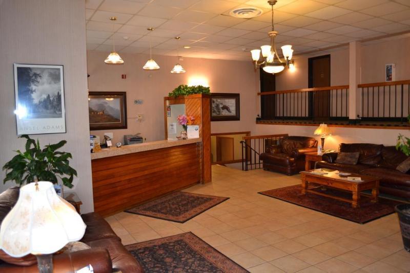 Countryside Inn & Suites Omaha East-Council Bluffs Ia Dış mekan fotoğraf