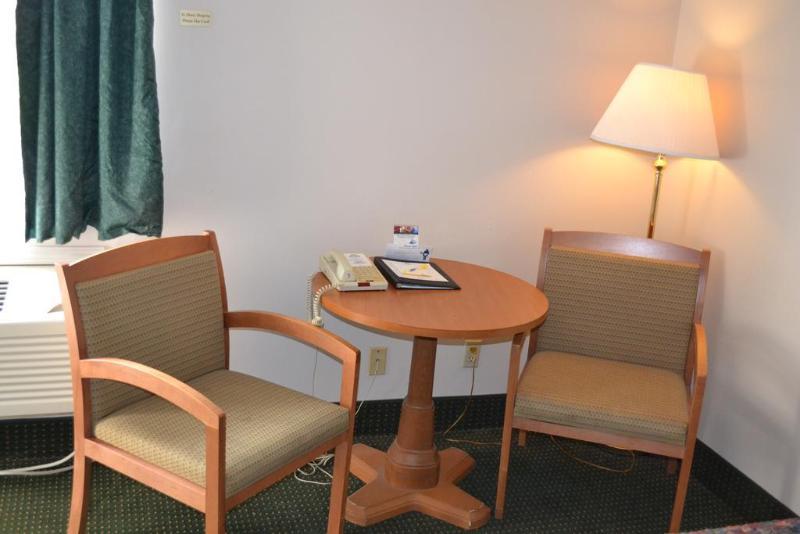 Countryside Inn & Suites Omaha East-Council Bluffs Ia Dış mekan fotoğraf