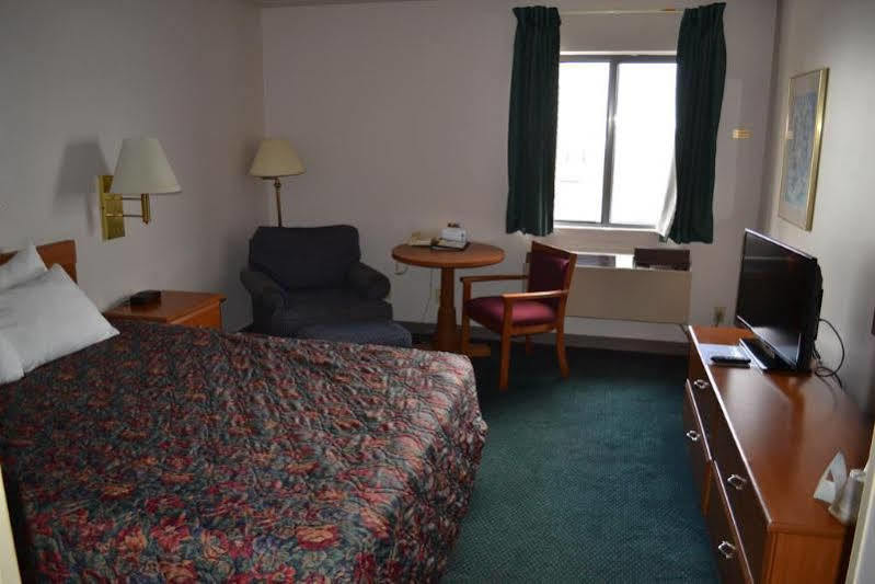 Countryside Inn & Suites Omaha East-Council Bluffs Ia Dış mekan fotoğraf