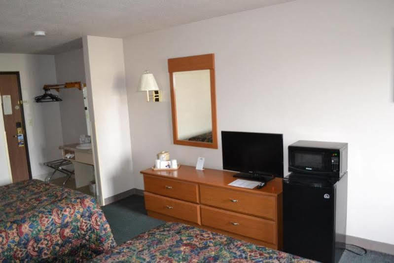 Countryside Inn & Suites Omaha East-Council Bluffs Ia Dış mekan fotoğraf