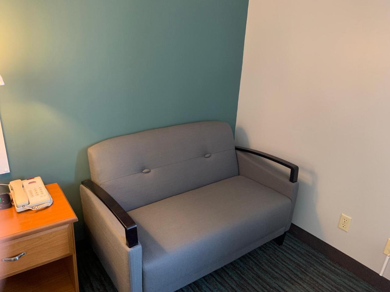 Countryside Inn & Suites Omaha East-Council Bluffs Ia Dış mekan fotoğraf
