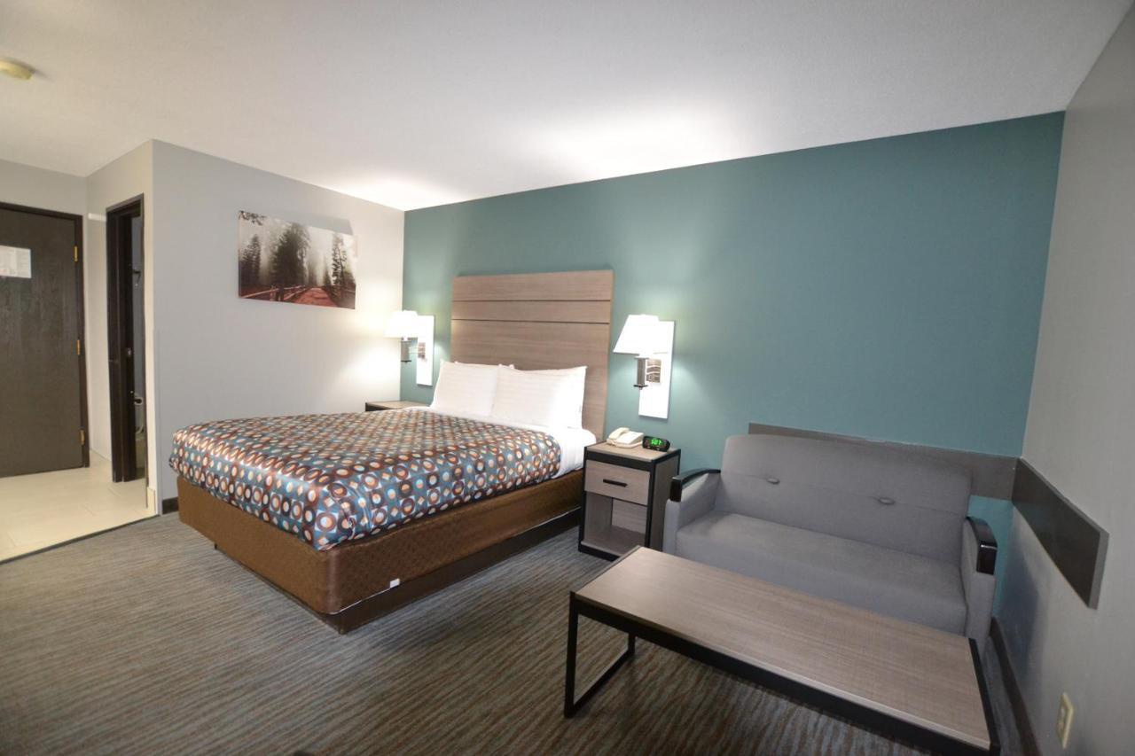 Countryside Inn & Suites Omaha East-Council Bluffs Ia Dış mekan fotoğraf