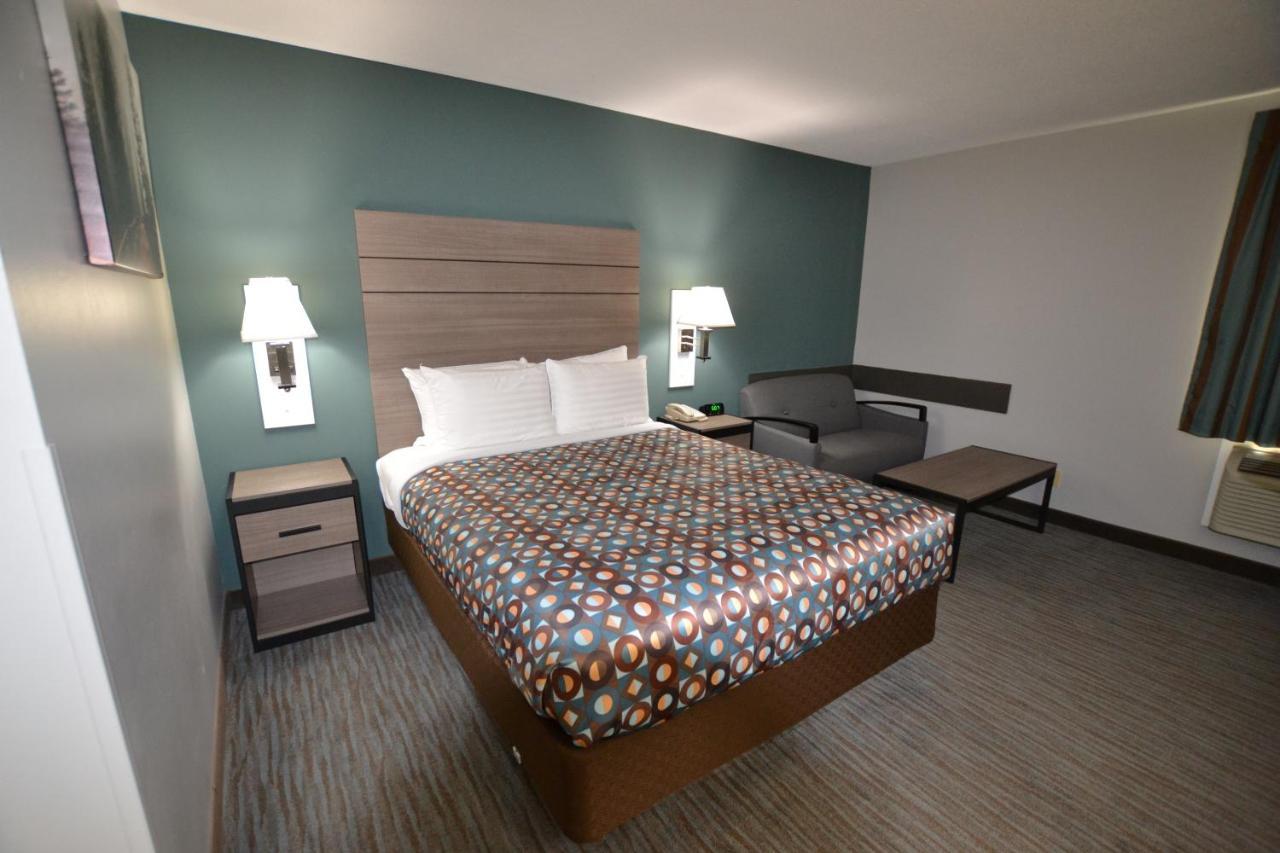 Countryside Inn & Suites Omaha East-Council Bluffs Ia Dış mekan fotoğraf