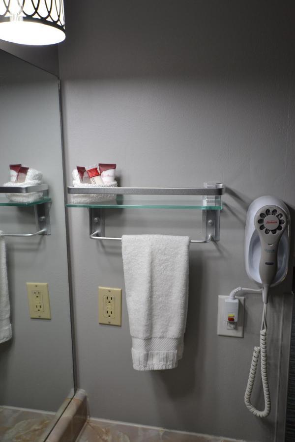 Countryside Inn & Suites Omaha East-Council Bluffs Ia Dış mekan fotoğraf
