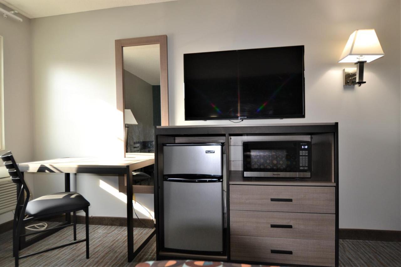 Countryside Inn & Suites Omaha East-Council Bluffs Ia Dış mekan fotoğraf